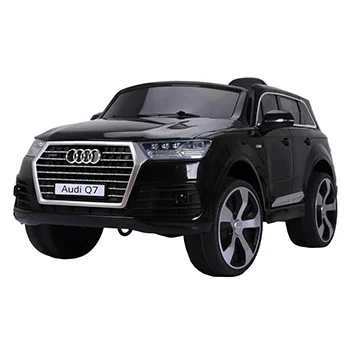 Auto na akumulator licencirani Audi Q7 model 213 crni Auto na akumulator licencirani Audi Q7 model 213 crni