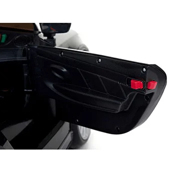 Auto na akumulator model 226 beli-7 Auto na akumulator model 226 beli-7